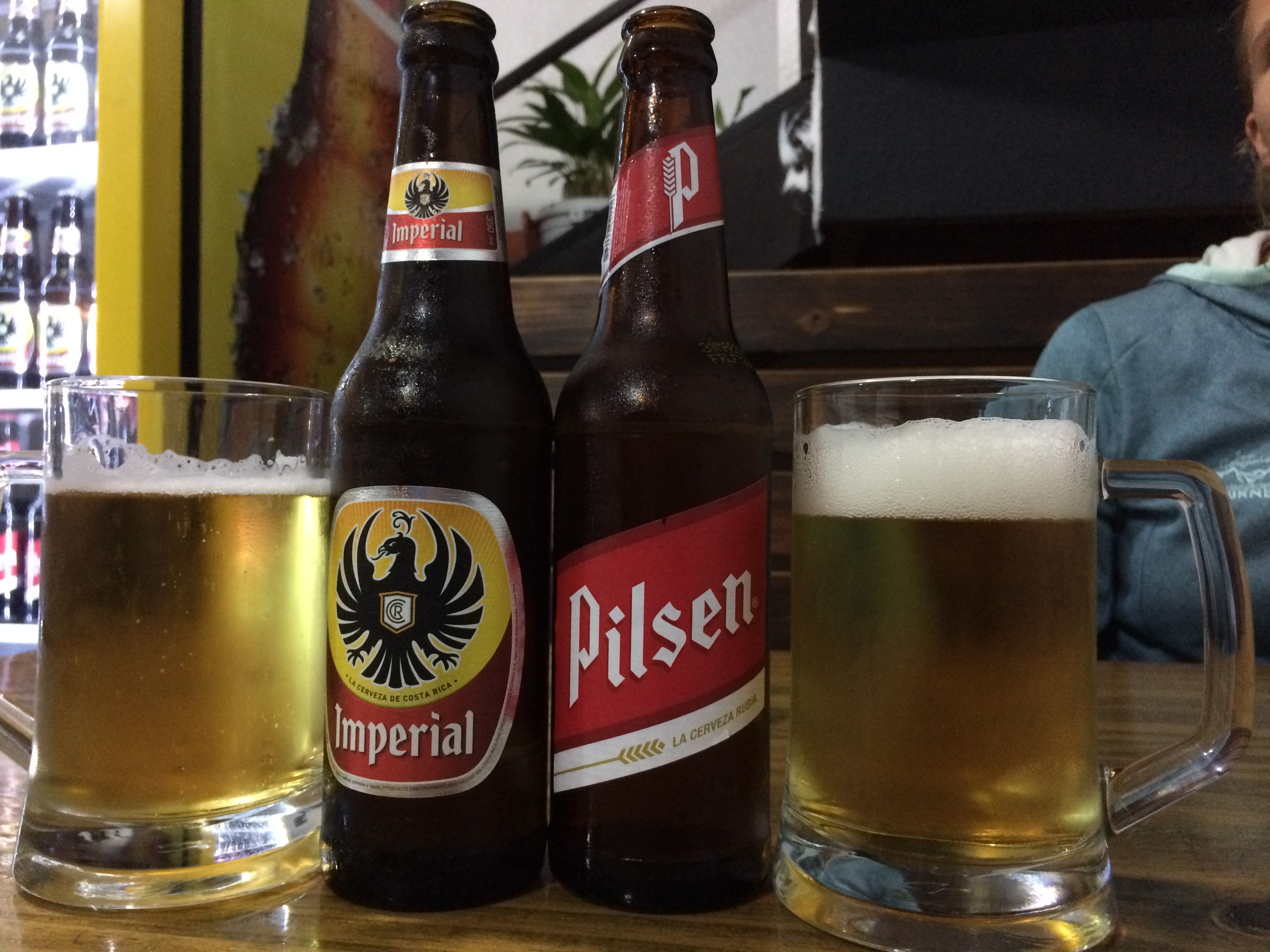 Die beiden bekanntesten Biere in Costa Rica Imperial und Pilsen